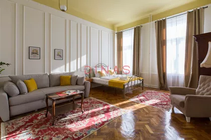 Petrovaradin | 4zida.rs