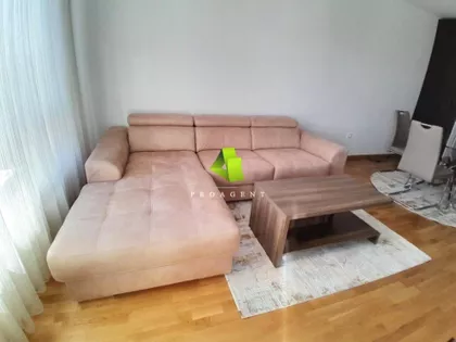 Pantelej | 4zida.rs