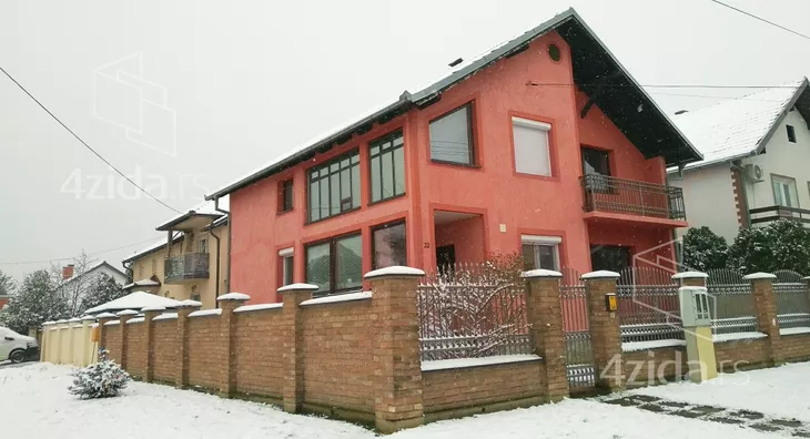 2-etažna kuća | 4zida