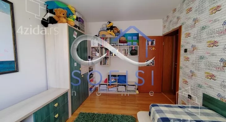 Četvorosoban stan | 4zida