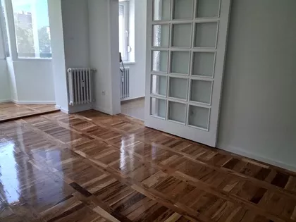 Cara Dušana | 4zida.rs