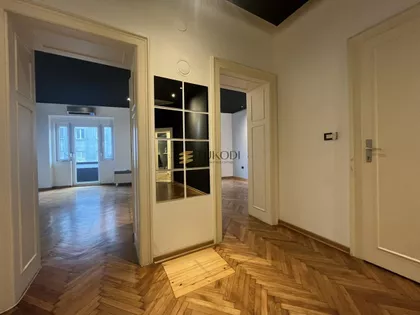 Dečanska | 4zida.rs