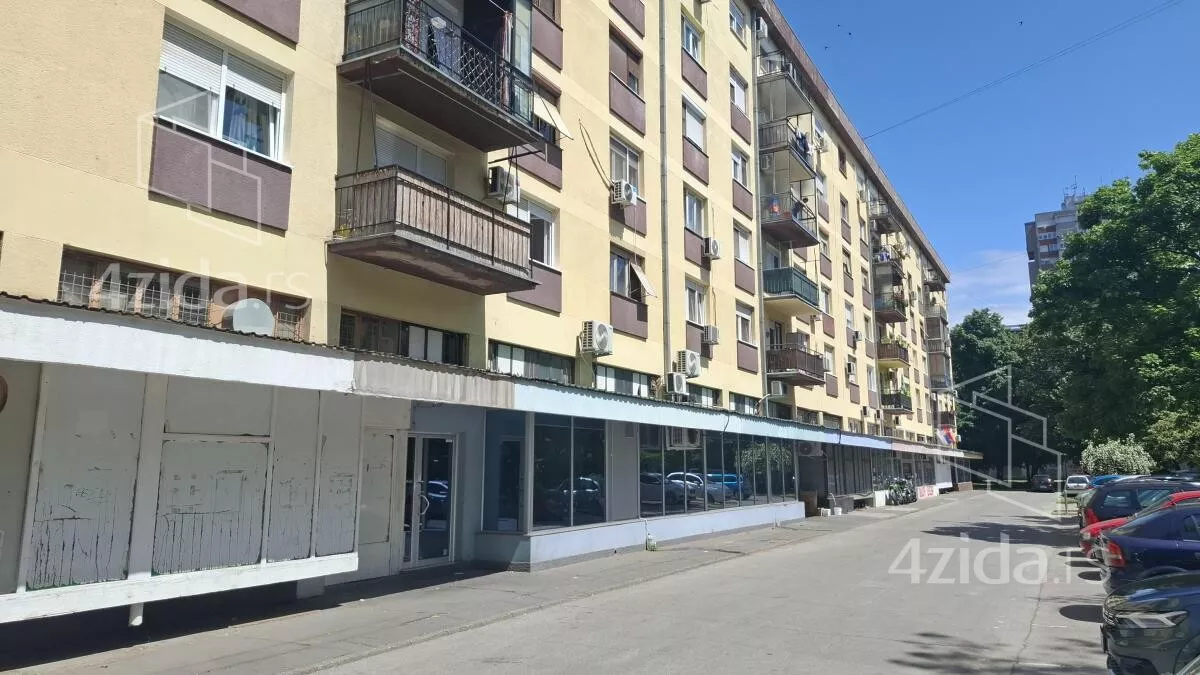 Poslovni prostor | 4zida