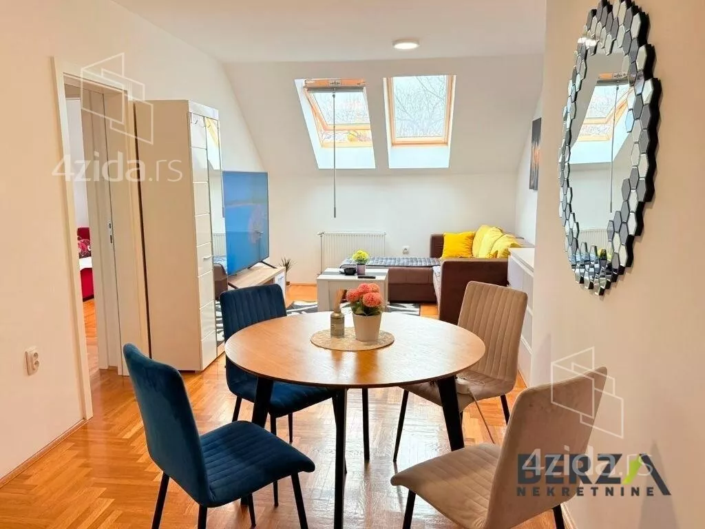 Dvoiposoban stan | 4zida