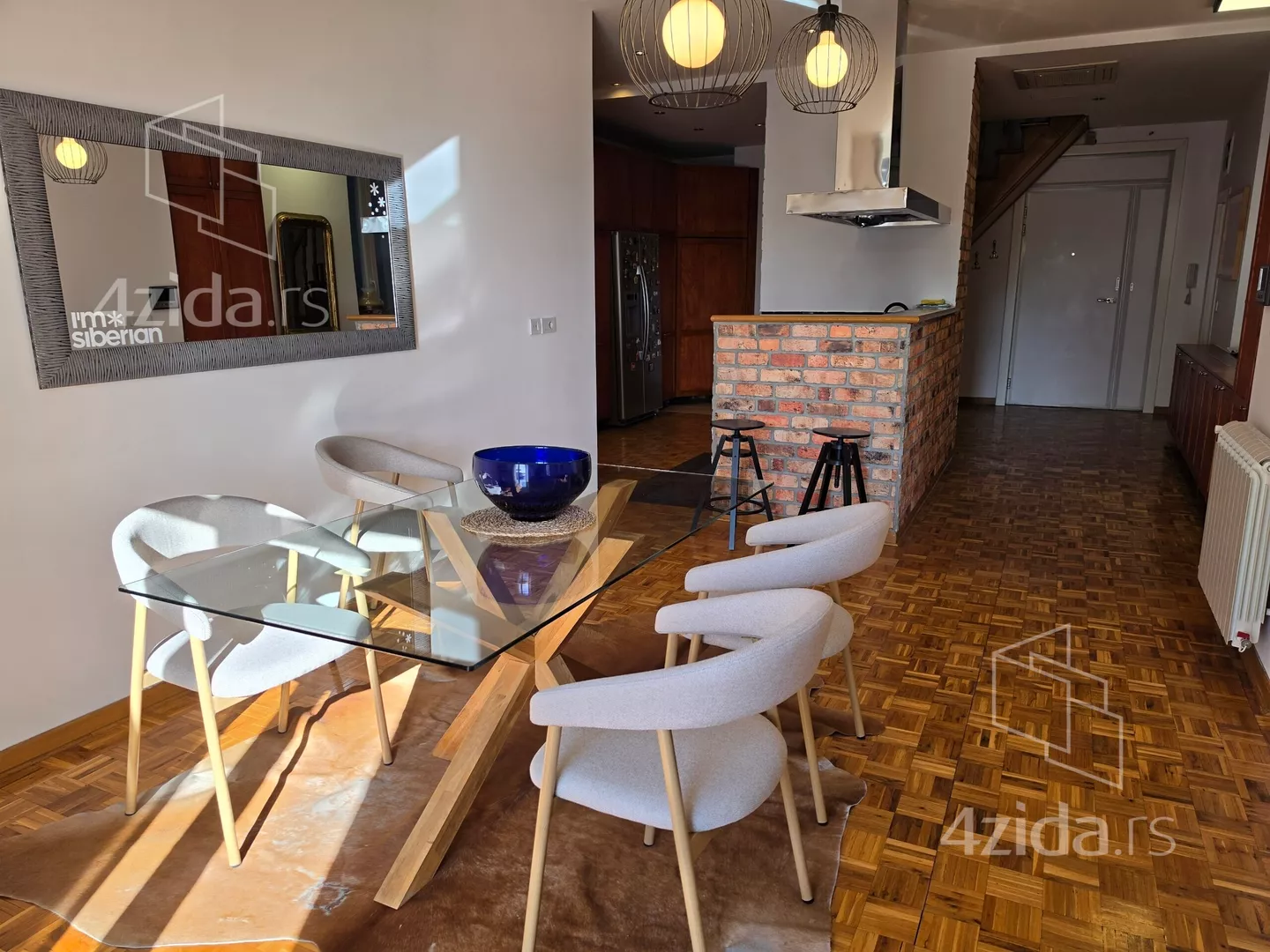 Troiposoban stan | 4zida
