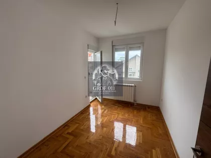 Višnjička Banja | 4zida.rs