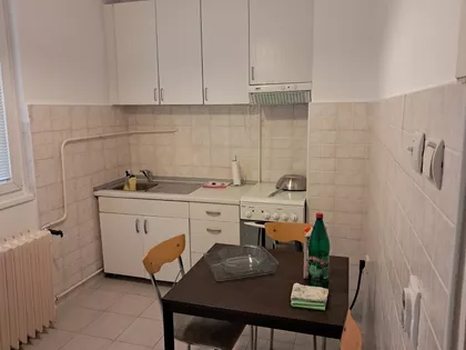 Karađorđeva 49 | 4zida.rs