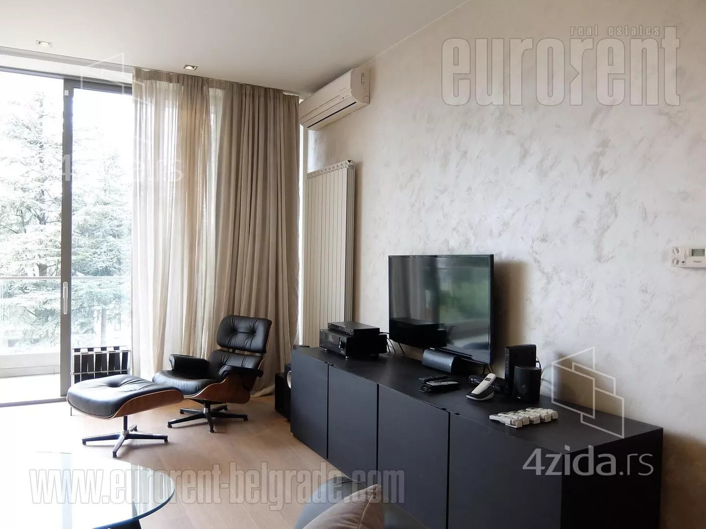 Petosoban stan | 4zida