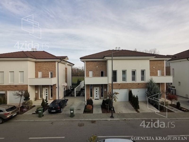 Stanovo — fotografija
