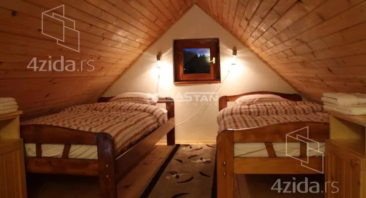 3-etažna kuća | 4zida