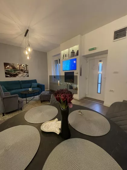 Stari Grad | 4zida.rs