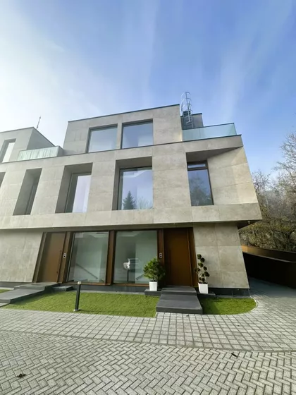 Velisava Vulovića | 4zida.rs