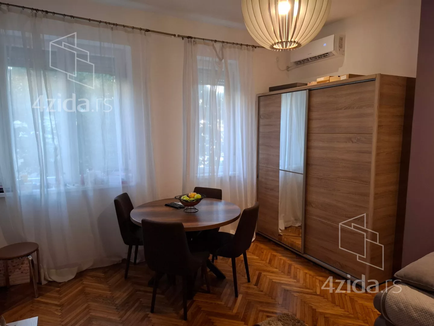 Garsonjera | 4zida