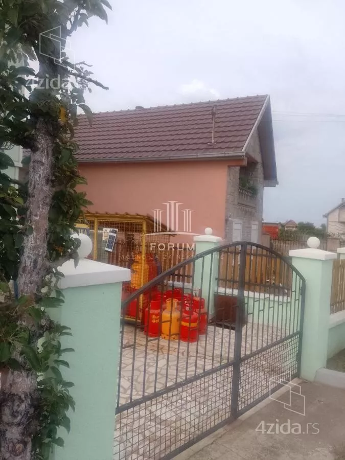 Kuća | 4zida