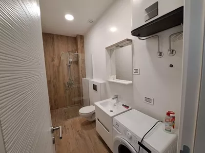 Jirečekova 7a | 4zida.rs