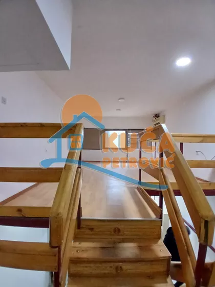 Kozaračka | 4zida.rs