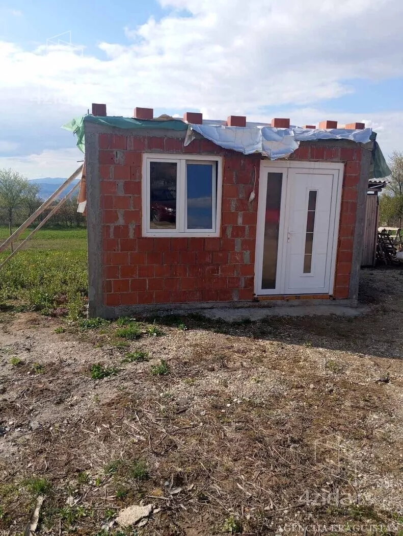 Poljoprivredno zemljište | 4zida