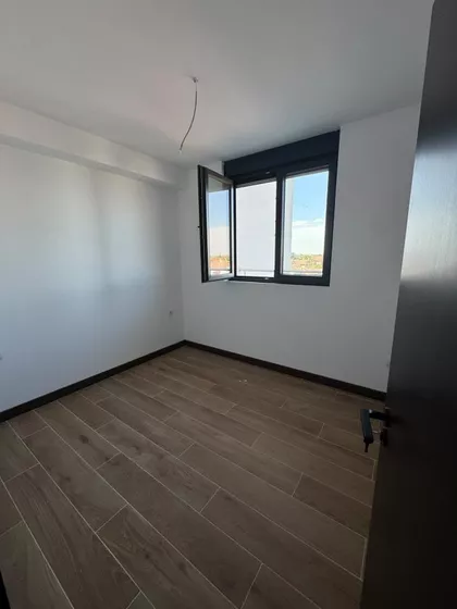 Novi Banovci | 4zida.rs