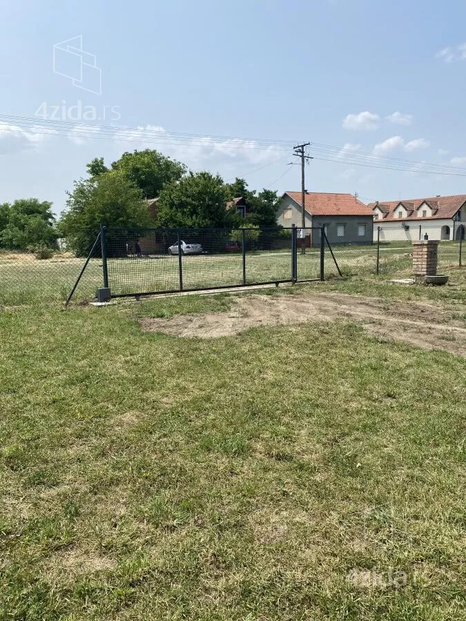 Građevinsko zemljište | 4zida