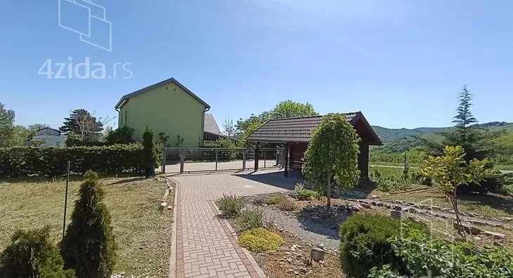 Kuća | 4zida