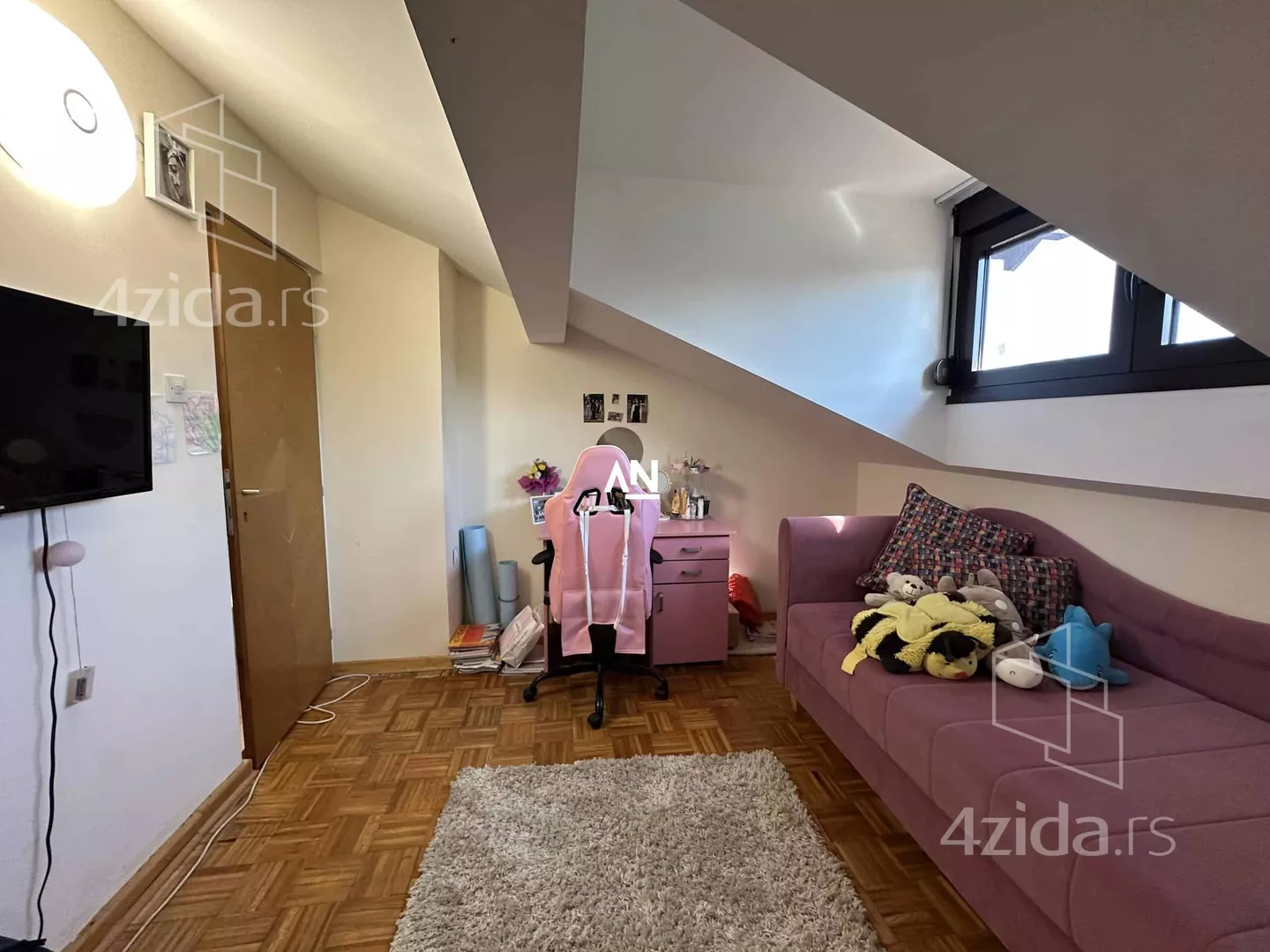 4-etažna kuća | 4zida