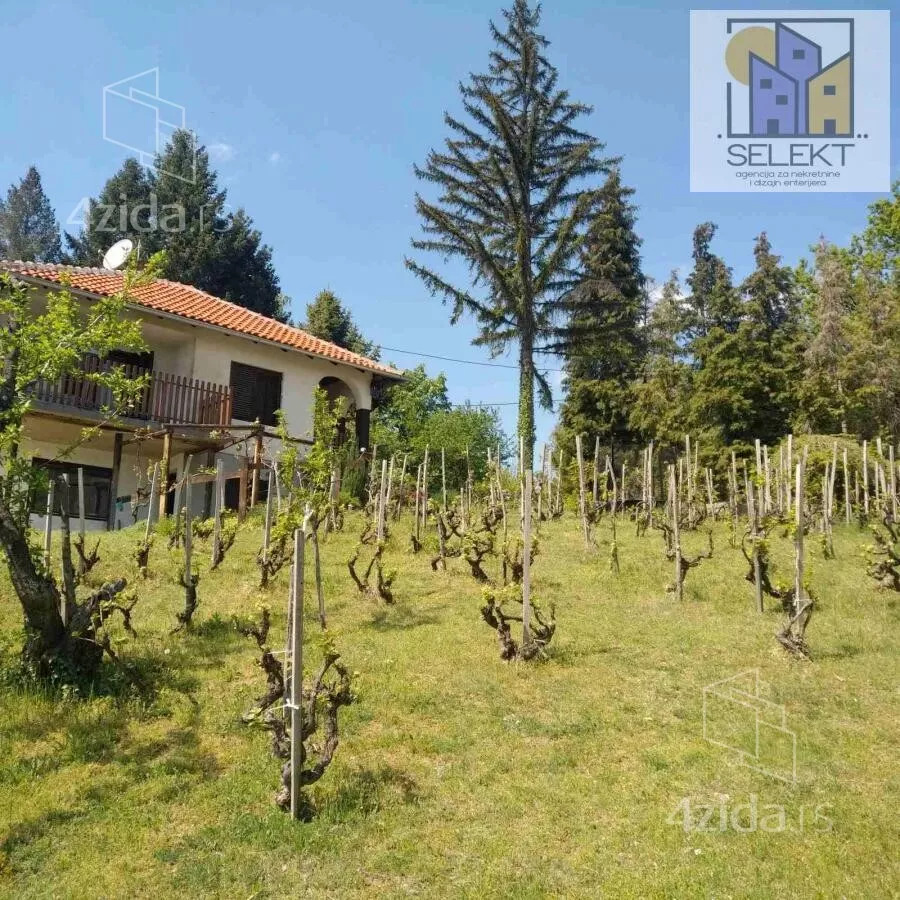Kuća | 4zida