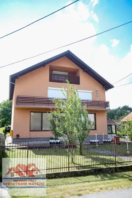 Šumarice | 4zida.rs