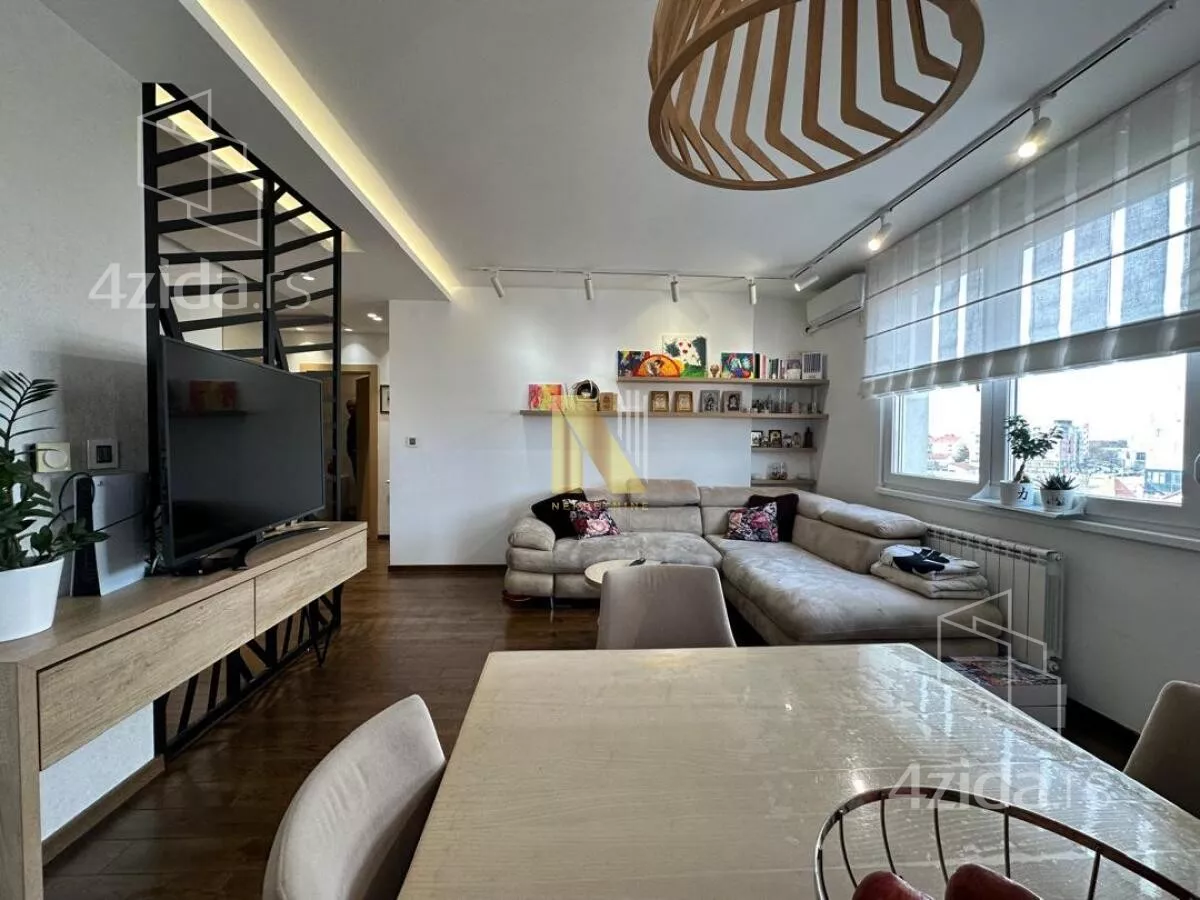 Dvoiposoban stan | 4zida