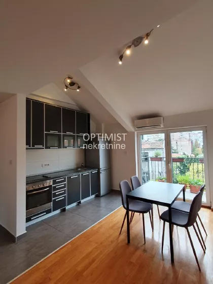 Jelene Ćetković | 4zida.rs