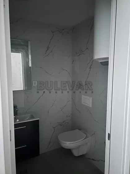 Cara Dušana | 4zida.rs