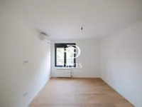 Šestosoban stan | 4zida