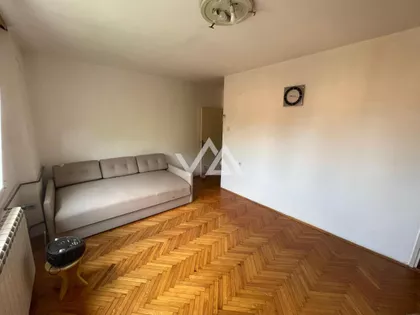 Miloša Zečevića | 4zida.rs
