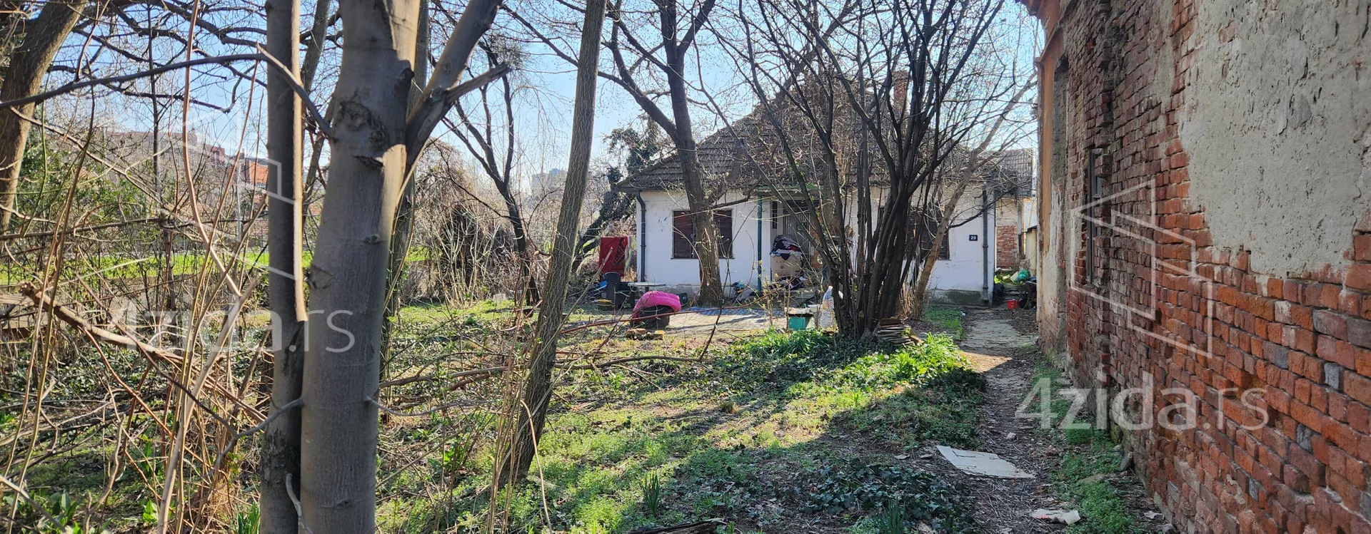 Građevinsko zemljište | 4zida