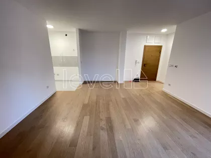 Južni Telep | 4zida.rs