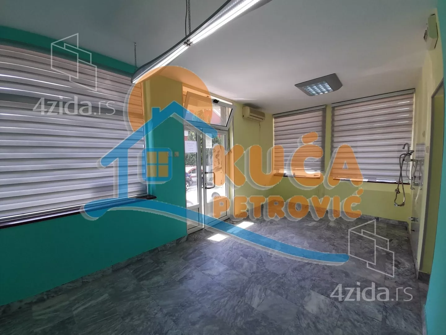 Lokal | 4zida