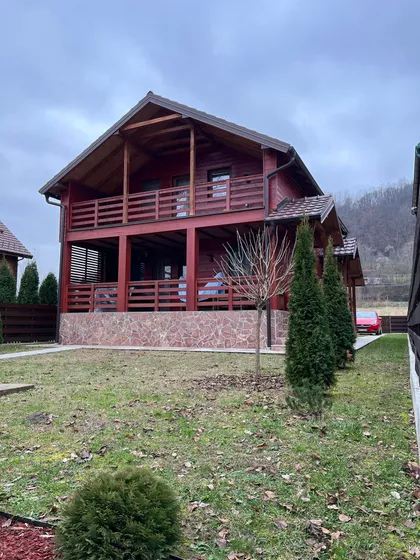 Užički Put 454D | 4zida.rs