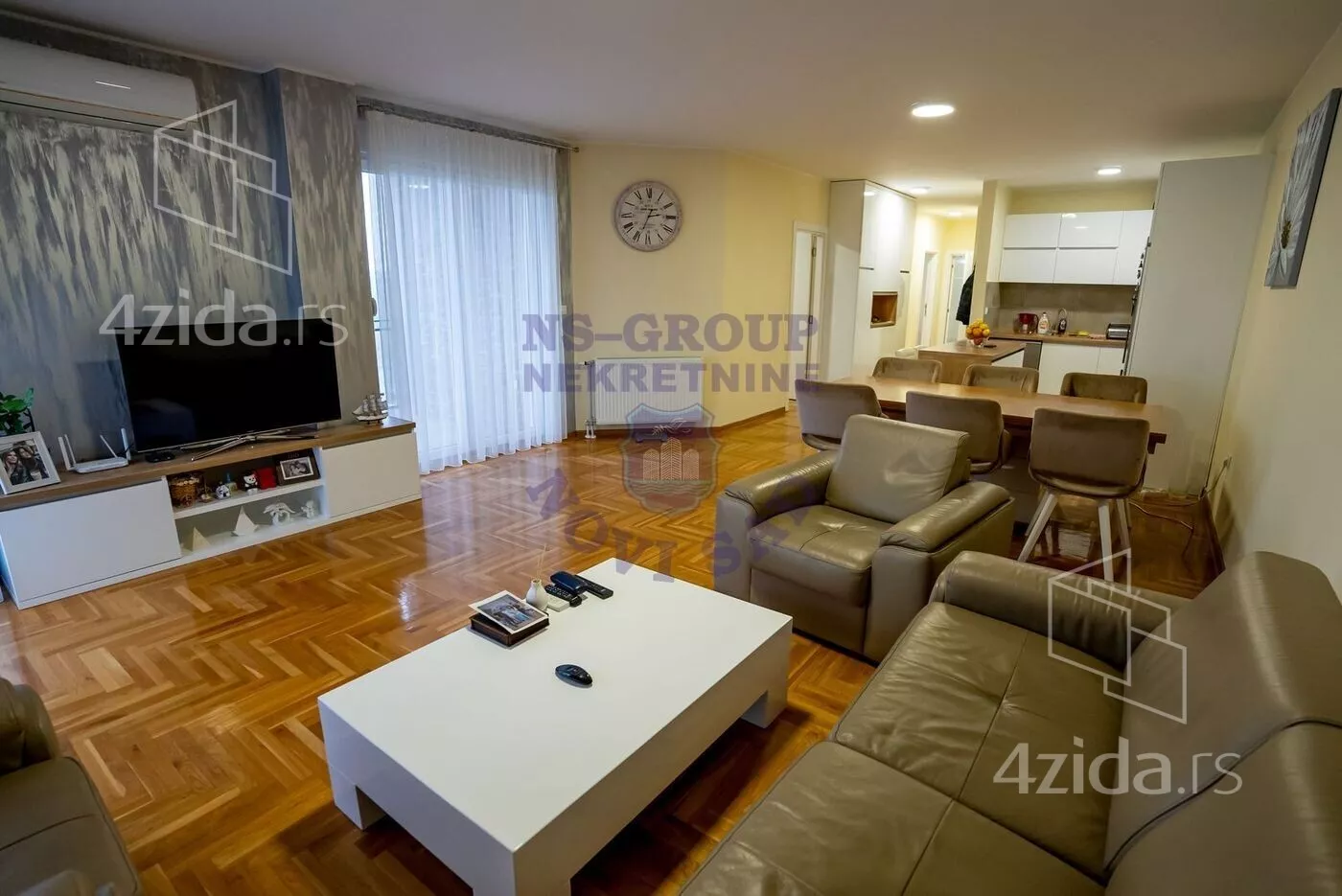 Četvorosoban stan | 4zida