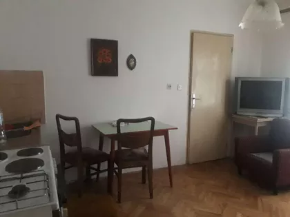 Djenerala Kovacevica 27 | 4zida.rs