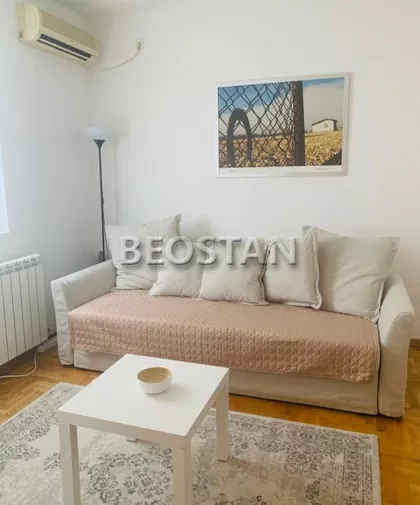 Jovanke Radakovic | 4zida.rs