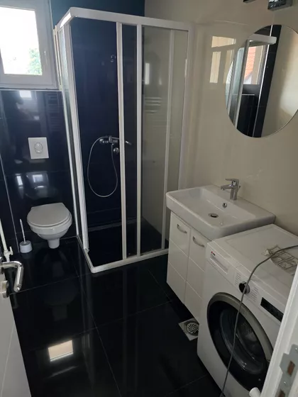 Andre Marinkovića | 4zida.rs