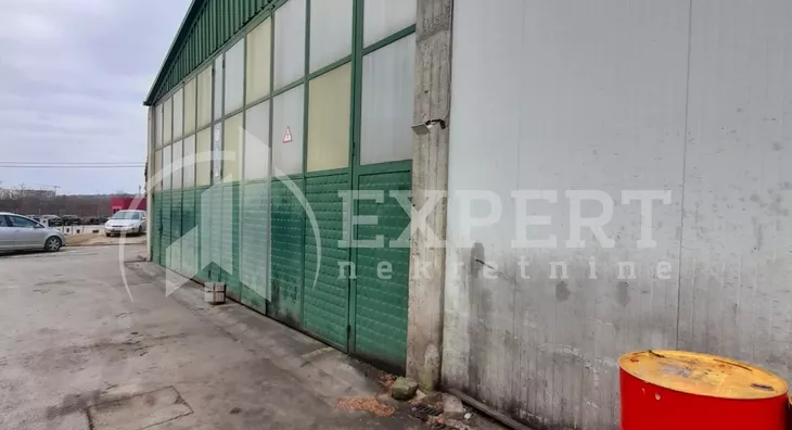 Lokal | 4zida