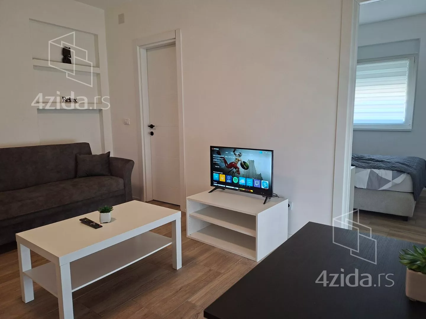 Jednoiposoban stan | 4zida