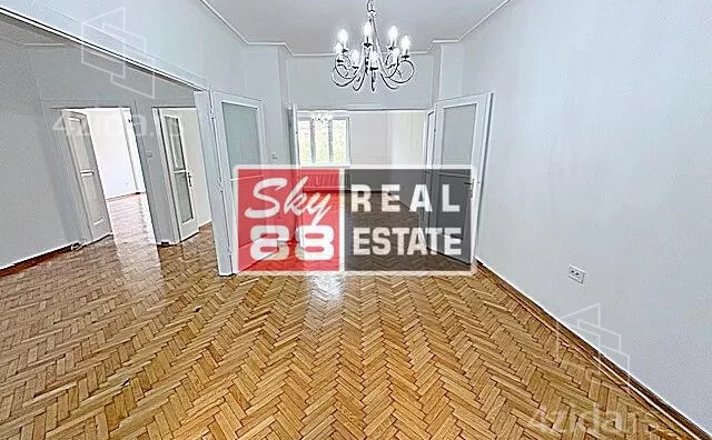 Četvoroiposoban stan | 4zida