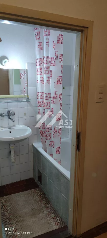 Bulevar Cara Lazara | 4zida.rs