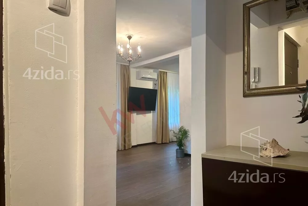 Kancelarija | 4zida