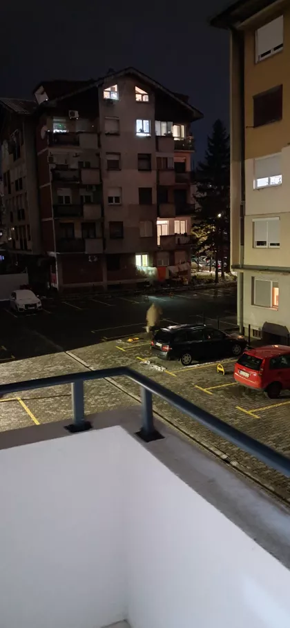 Pećka 16 | 4zida.rs