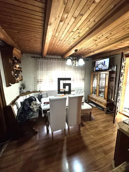 Lamartinova | 4zida.rs