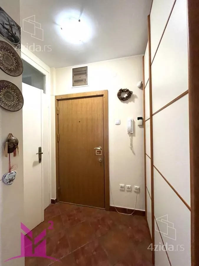 Garsonjera | 4zida