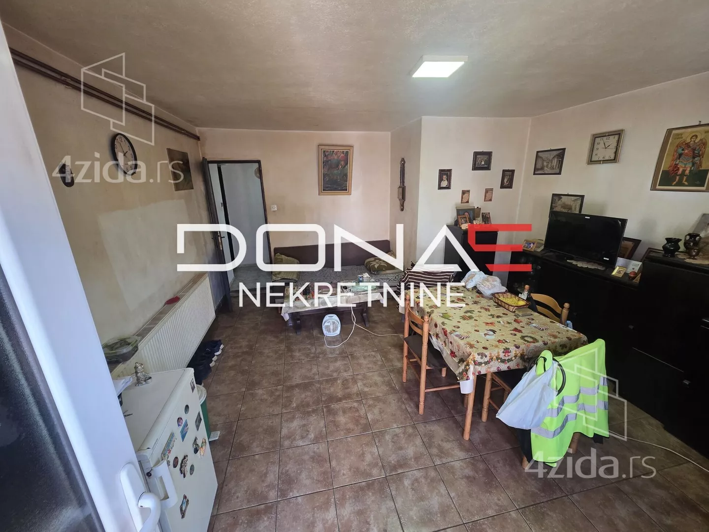 3-etažna kuća | 4zida