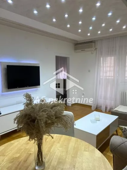 Denkova Bašta | 4zida.rs